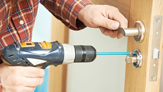 Automotive Locksmith at River Bend Park Community 1 Plano, Texas